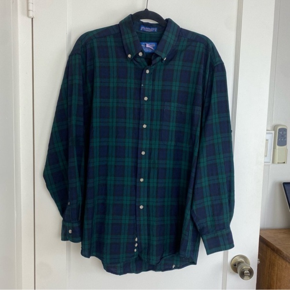 Men's Green & Navy Plaid Button-Down Shirt